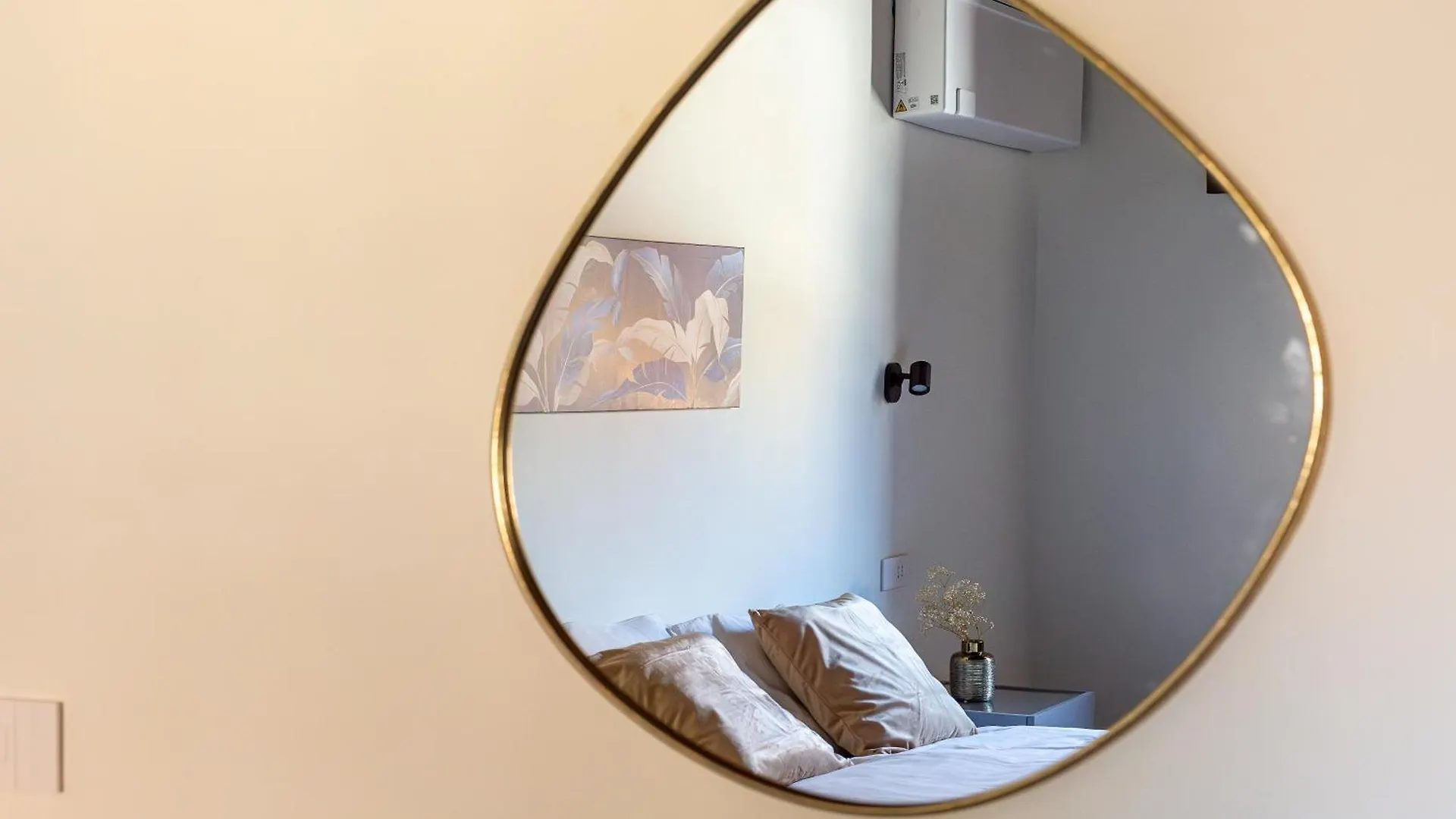 Iflat Campo Dei Fiori View And Spa Rome Italy