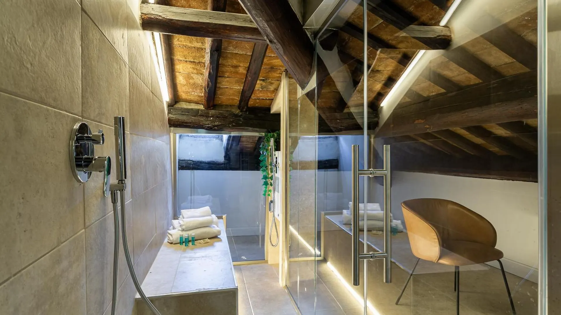 Iflat Campo Dei Fiori View And Spa Rome Italy